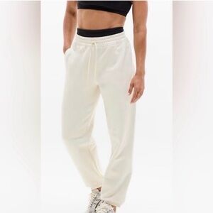 Athleta easy fleece jogger NWT